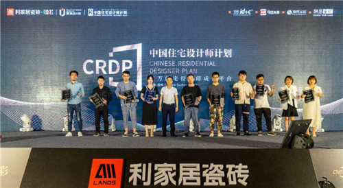 1560934539616641.jpg 11.webp.jpg