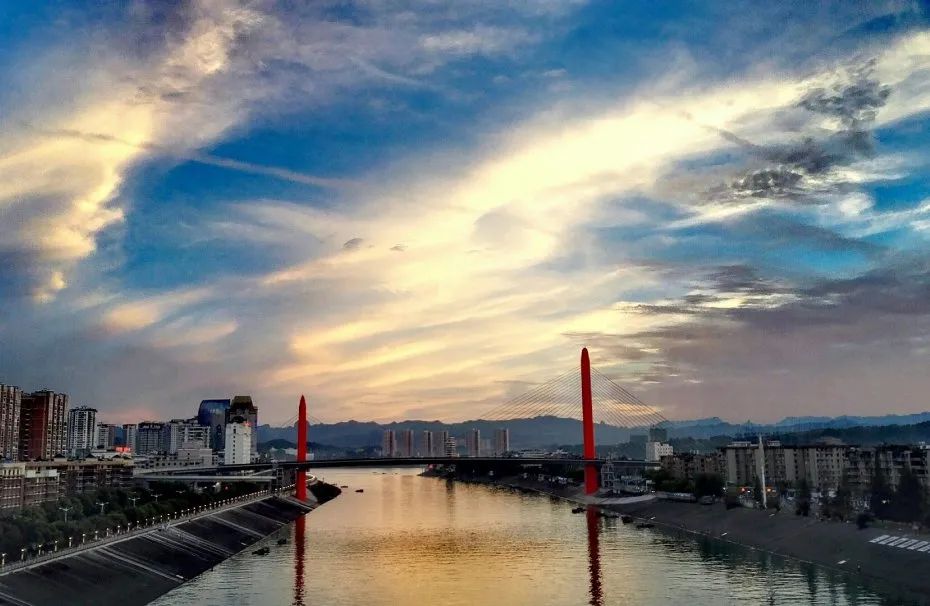 1639971163950998.jpg 28544211e93fc4bfedad4a2c43f05007.jpg