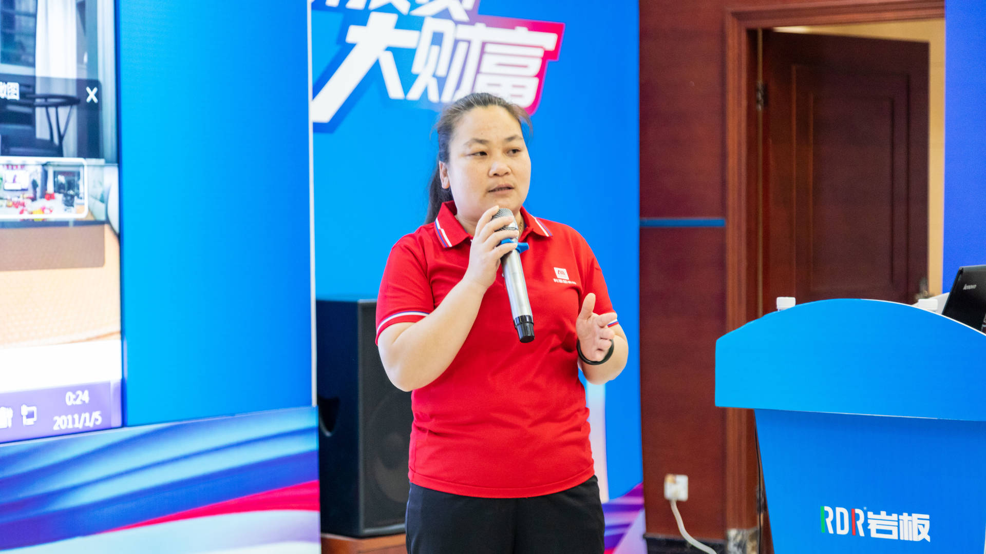 1684140672975457.jpg 385A8553.jpg